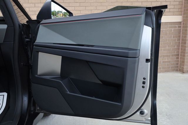 2025 Tesla Cybertruck Cyberbeast - 23093862 - 26