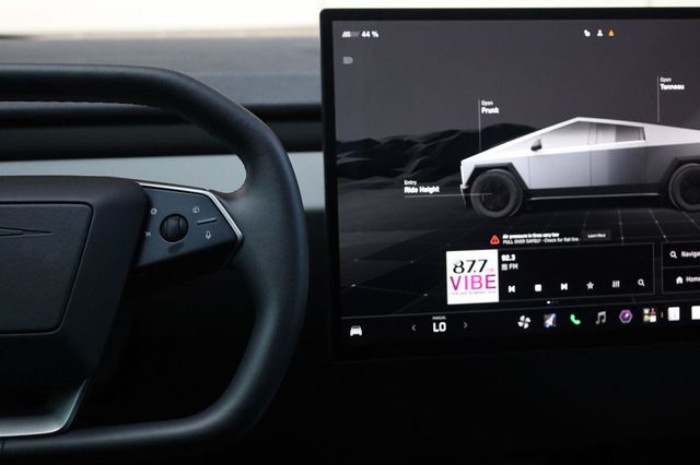 2025 Tesla Cybertruck Cyberbeast - 23093862 - 33