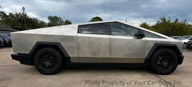 2025 Tesla Cybertruck CYBERBEAST TRI-MOTOR AWD - 23099882 - 4