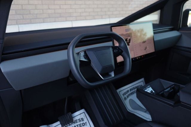 2025 Tesla Cybertruck Long Range - 23085025 - 15
