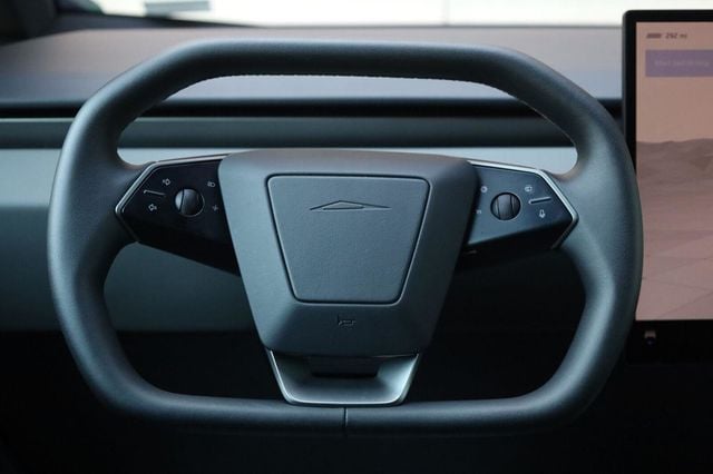 2025 Tesla Cybertruck Long Range - 23085025 - 31