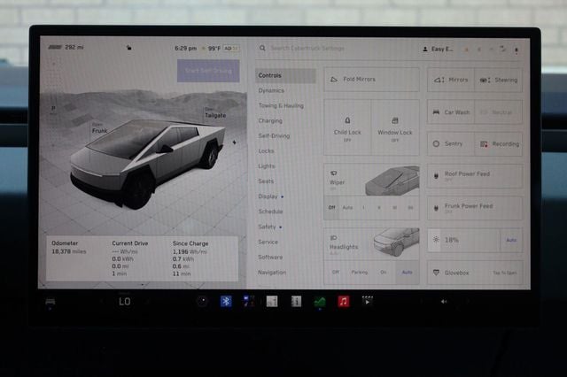 2025 Tesla Cybertruck Long Range - 23085025 - 44