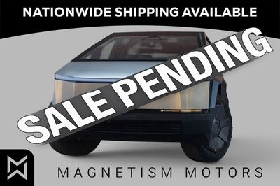 2025 Tesla Cybertruck