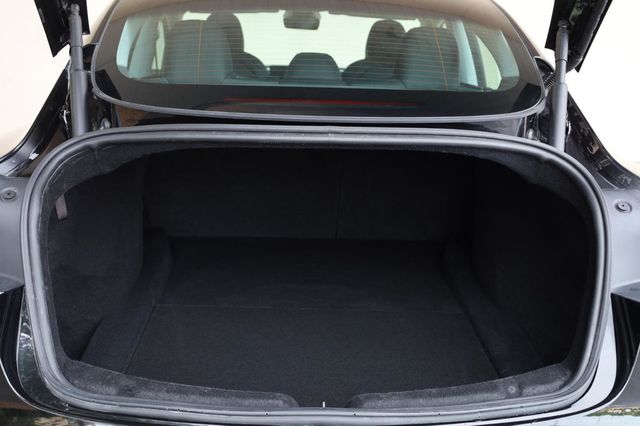 2025 Tesla Model 3 Long Range - 23031684 - 9