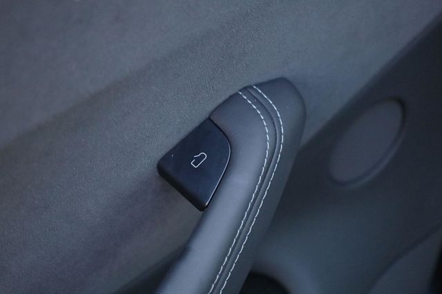2025 Tesla Model 3 Long Range - 23052454 - 33