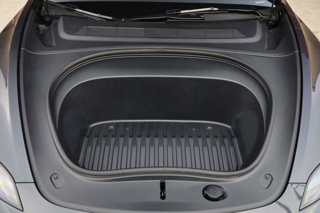 2025 Tesla Model 3 Long Range - 23072897 - 11