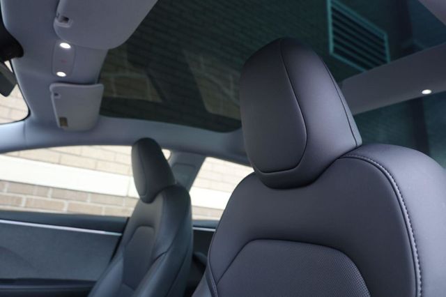 2025 Tesla Model 3 Long Range - 23072897 - 18