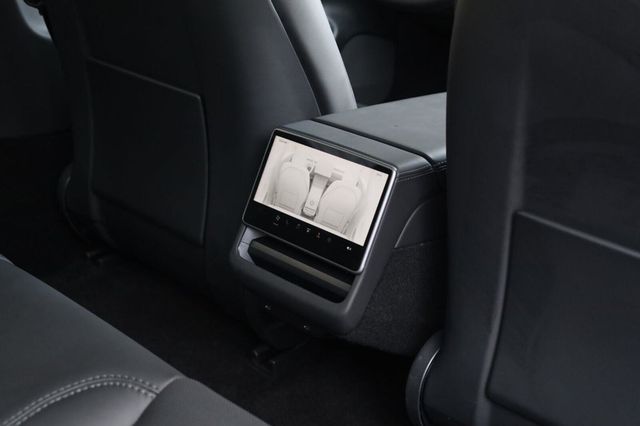 2025 Tesla Model 3 Long Range - 23072897 - 26