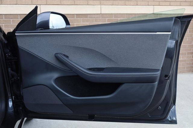 2025 Tesla Model 3 Long Range - 23072897 - 27