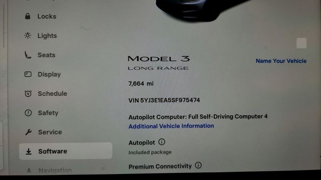 2025 Tesla Model 3 Long Range (357-mile estimated range) - 22947382 - 14