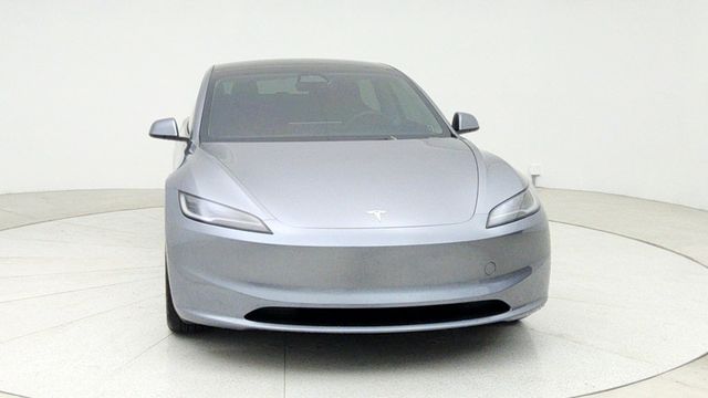 2025 Tesla Model 3 Long Range (357-mile estimated range) - 22947382 - 1
