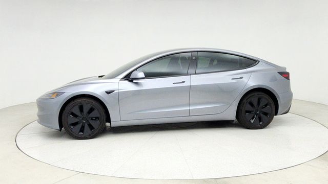 2025 Tesla Model 3 Long Range (357-mile estimated range) - 22947382 - 7
