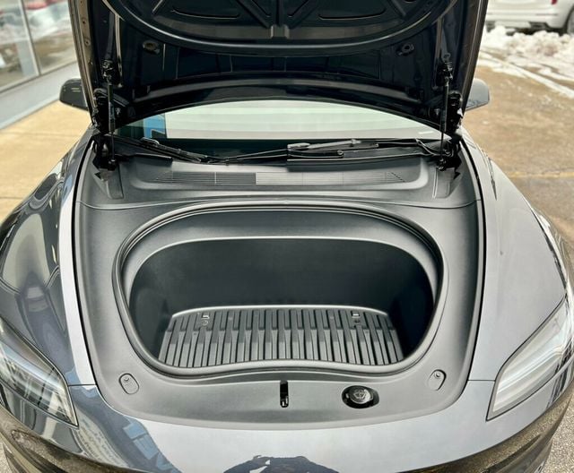 2025 Tesla Model 3 Long Range AWD - 22998439 - 9