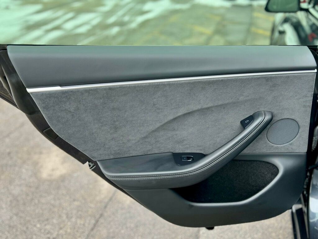 2025 Tesla Model 3 Long Range AWD - 22998439 - 14
