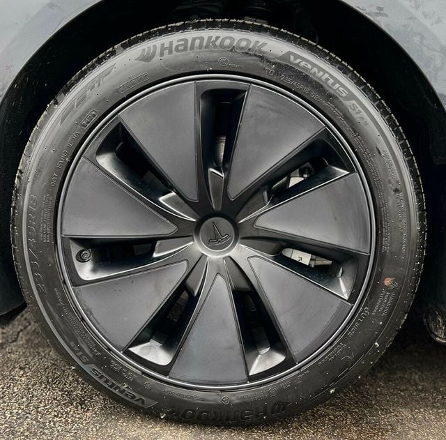2025 Tesla Model 3 Long Range AWD - 22998439 - 30