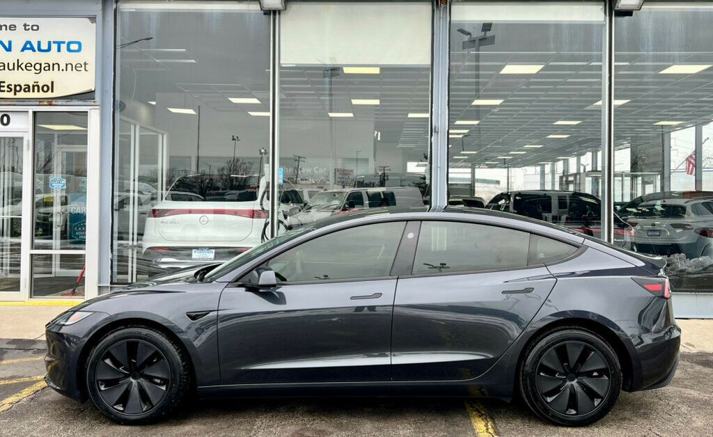 2025 Tesla Model 3 Long Range AWD - 22998439 - 33