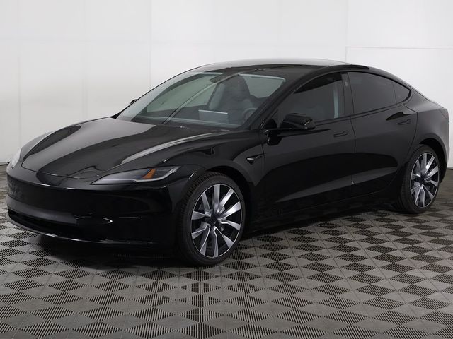 2025 Tesla Model 3 Long Range AWD - 22945695 - 10