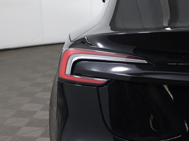 2025 Tesla Model 3 Long Range AWD - 22945695 - 17