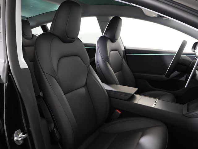 2025 Tesla Model 3 Long Range AWD - 22945695 - 33