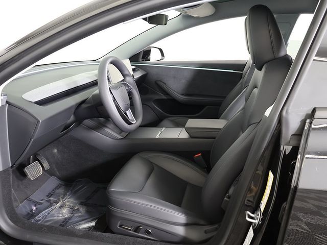 2025 Tesla Model 3 Long Range AWD - 22945695 - 34