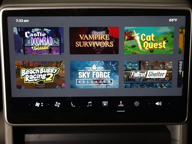 2025 Tesla Model 3 Long Range AWD - 22945695 - 43