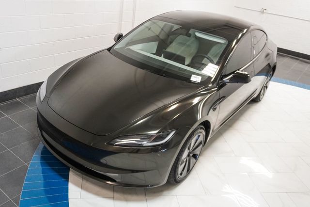 2025 Tesla Model 3 Long Range AWD - 23021035 - 36
