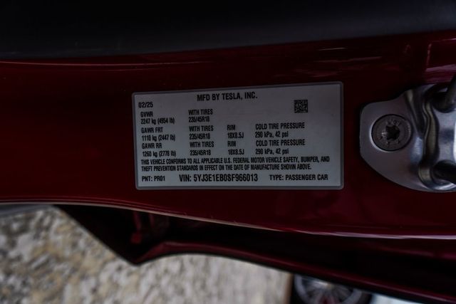 2025 Tesla Model 3 Long Range AWD - 23021035 - 38