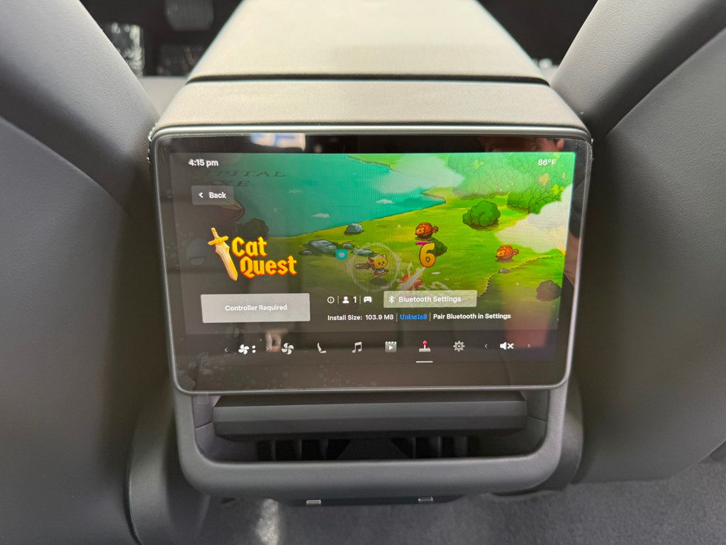 2025 Tesla Model 3 Long Range photo 24