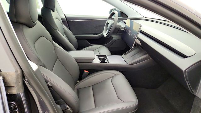 2025 Tesla Model 3 Long Range AWD - 23095103 - 28