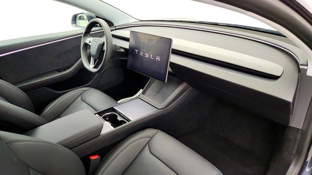 2025 Tesla Model 3 Long Range AWD - 23095103 - 29