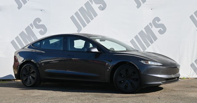 2025 Tesla Model 3 Long Range RWD - 23001555 - 2