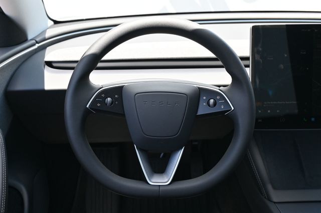 2025 Tesla Model 3 Long Range RWD - 23023194 - 9