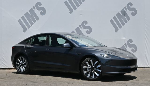 2025 Tesla Model 3 Long Range RWD - 23023194 - 2