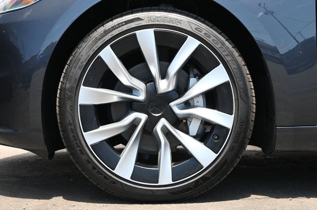 2025 Tesla Model 3 Long Range RWD - 23023194 - 6
