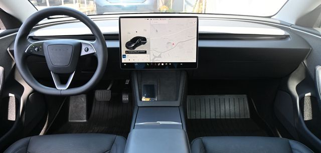 2025 Tesla Model 3 Long Range RWD - 23061870 - 10