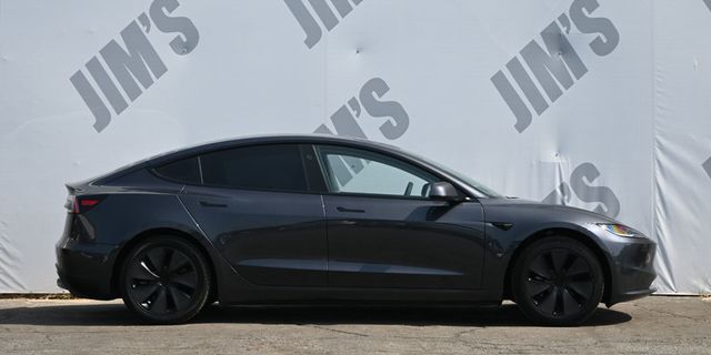 2025 Tesla Model 3 Long Range RWD - 23061870 - 3
