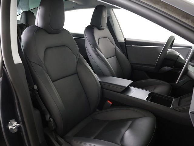 2025 Tesla Model 3 Long Range RWD - 23056847 - 34