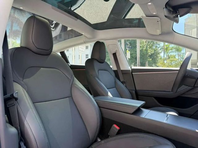 2025 Tesla Model 3 Long Range RWD - 22985380 - 12