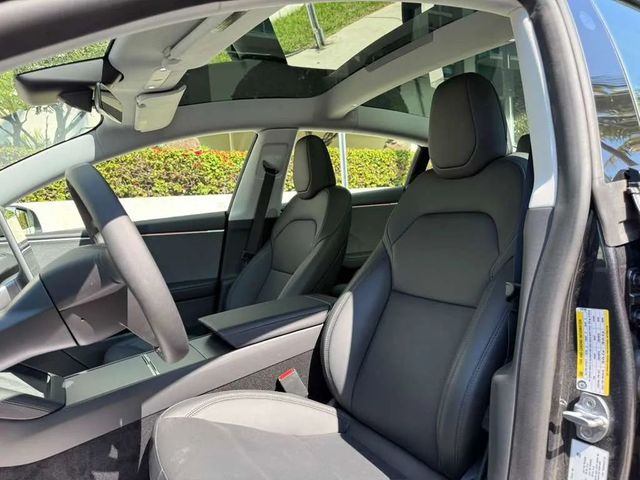 2025 Tesla Model 3 Long Range RWD - 22985380 - 25