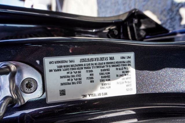 2025 Tesla Model 3 Long Range RWD - 22982019 - 37