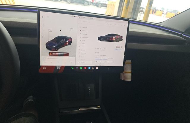 2025 Tesla Model 3 Long Range RWD - 23058241 - 10