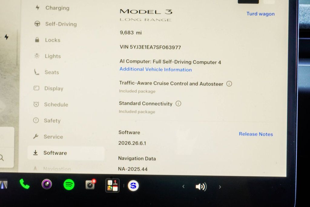 Tesla Model 3 photo 26
