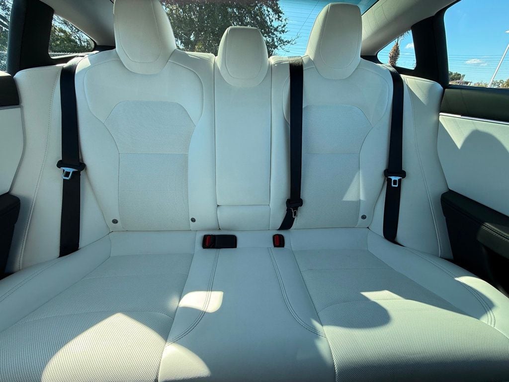 2025 Tesla Model 3 Long Range RWD - 22934378 - 15
