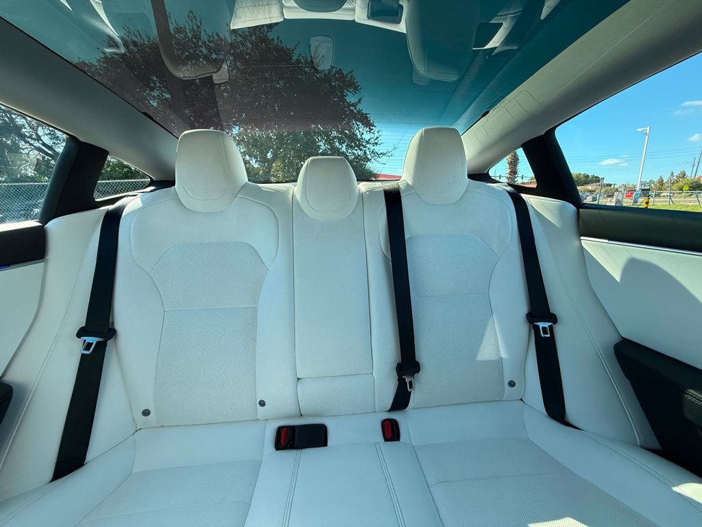 2025 Tesla Model 3 Long Range RWD - 22934378 - 16