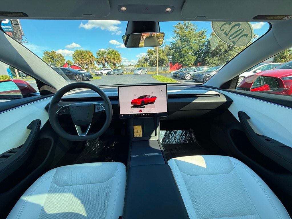 2025 Tesla Model 3 Long Range RWD - 22934378 - 18