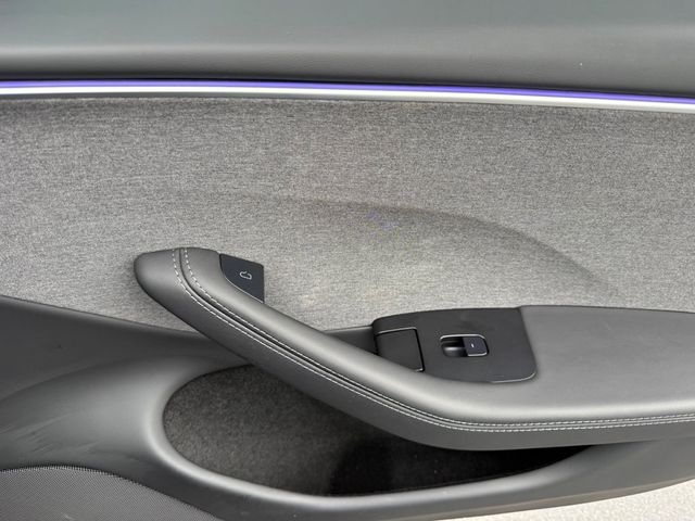 2025 Tesla Model 3 Long Range RWD - 22952833 - 31