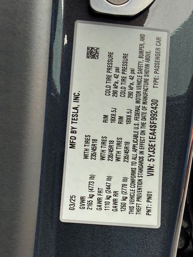 2025 Tesla Model 3 Long Range RWD - 22952833 - 37