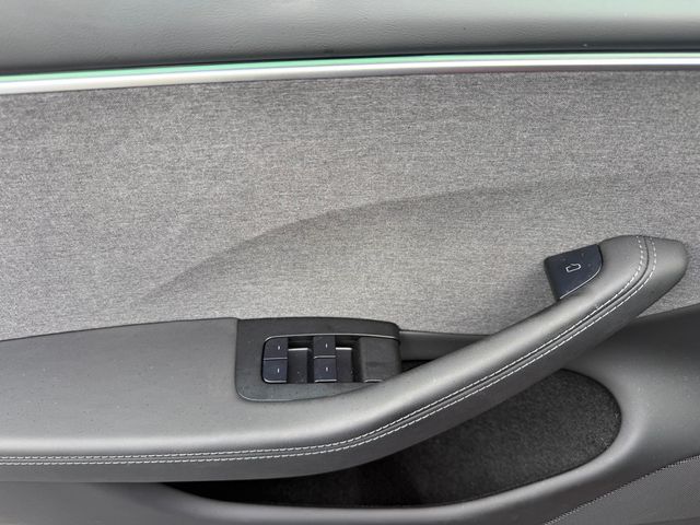 2025 Tesla Model 3 Long Range RWD - 23032343 - 19