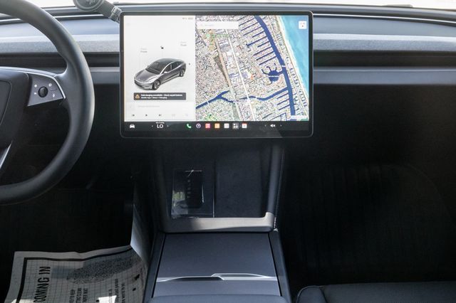 2025 Tesla Model 3 Long Range RWD - 23025096 - 17