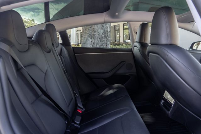 2025 Tesla Model 3 Long Range RWD - 23025096 - 22